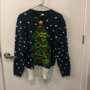 H&M ugly Christmas sweater